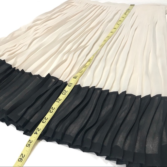Forever 21 Pleated Colorblock Skirt Sz M - Picture 8 of 13